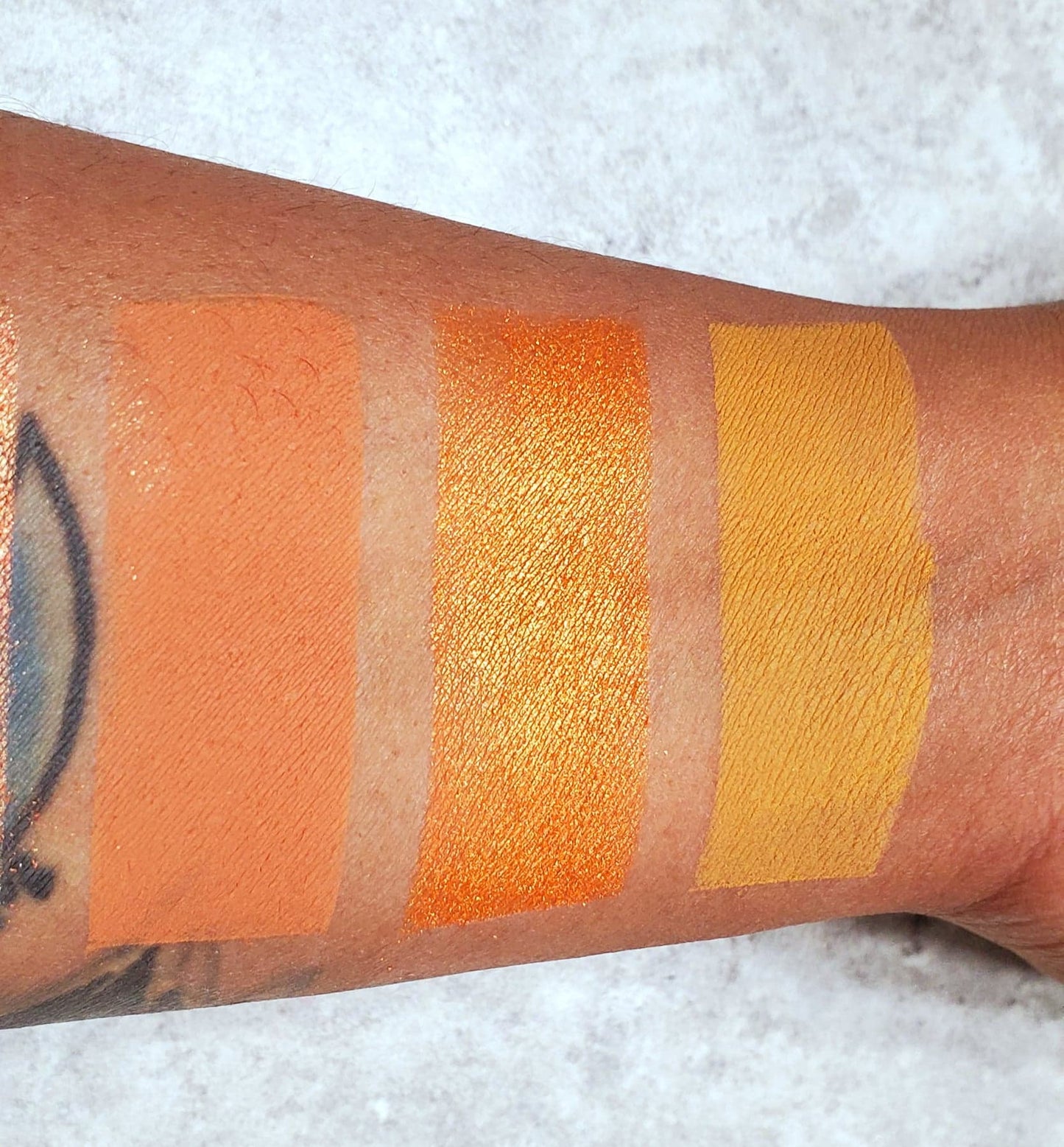 Dijon - Matte Eyeshadow Orange / Mustard Yellow