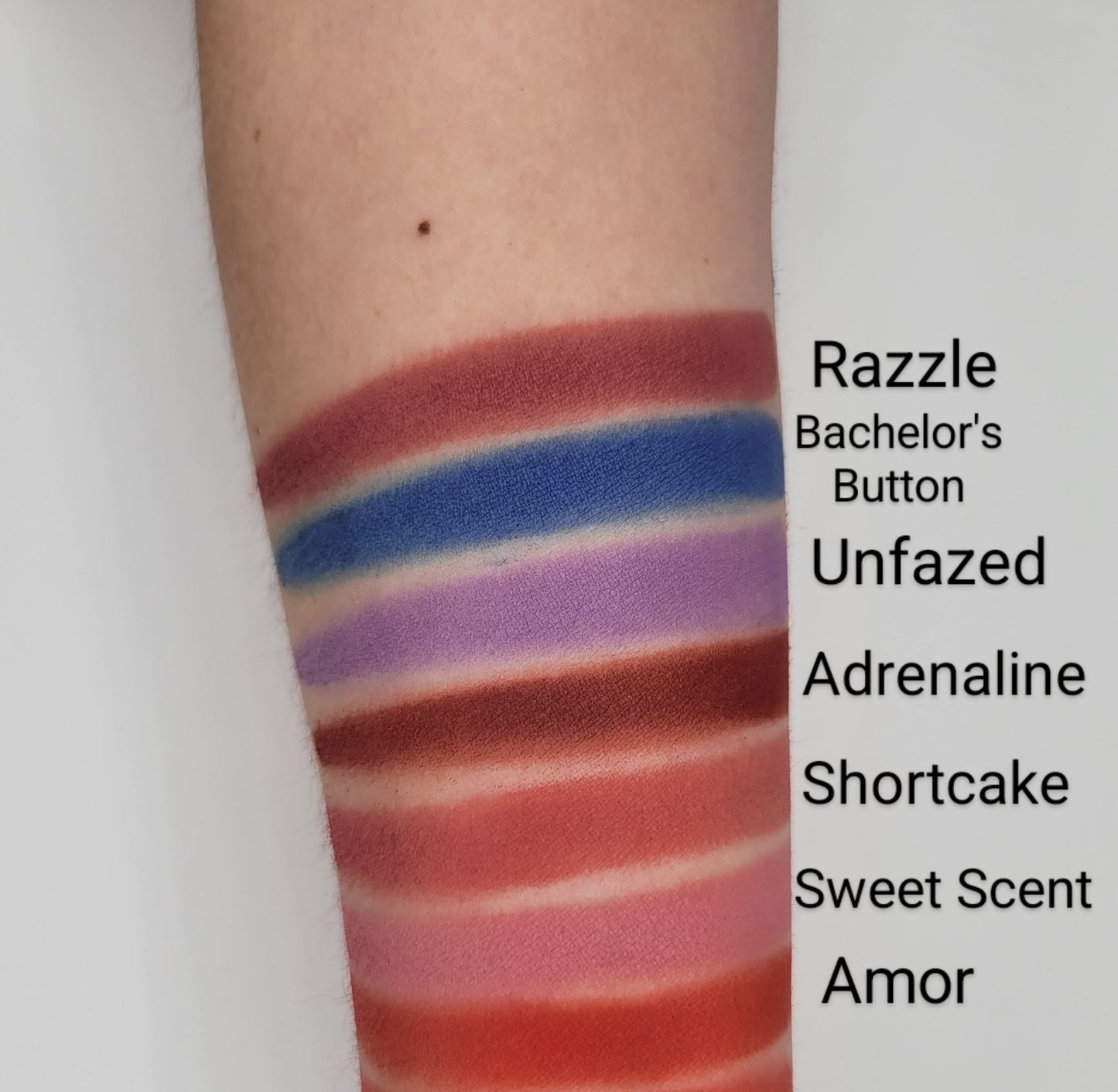 Razzle - Eyeshadow Matte Muted Berry Pink