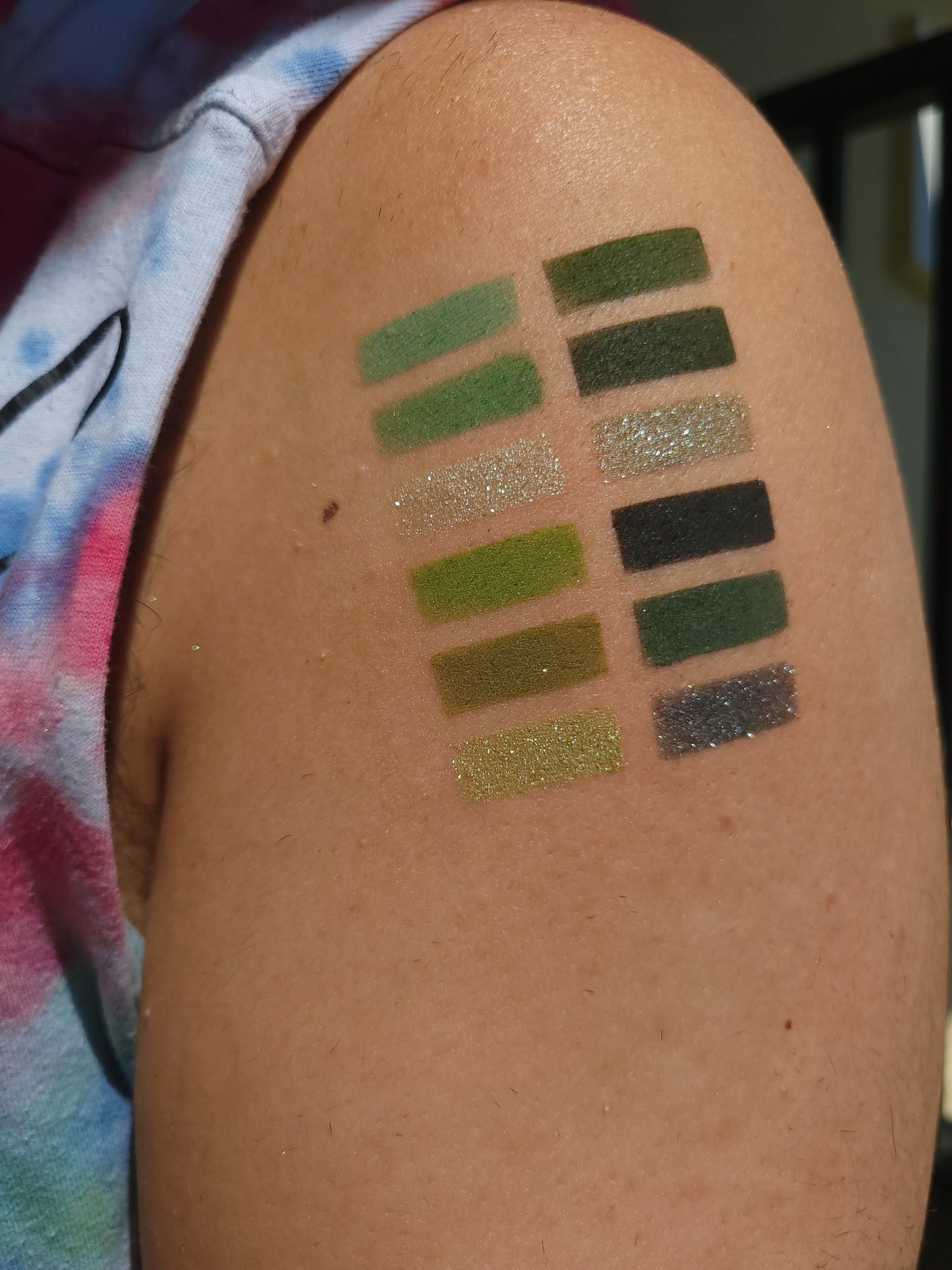 Insatiable Desire - Eyeshadow Matte Medium Olive Green