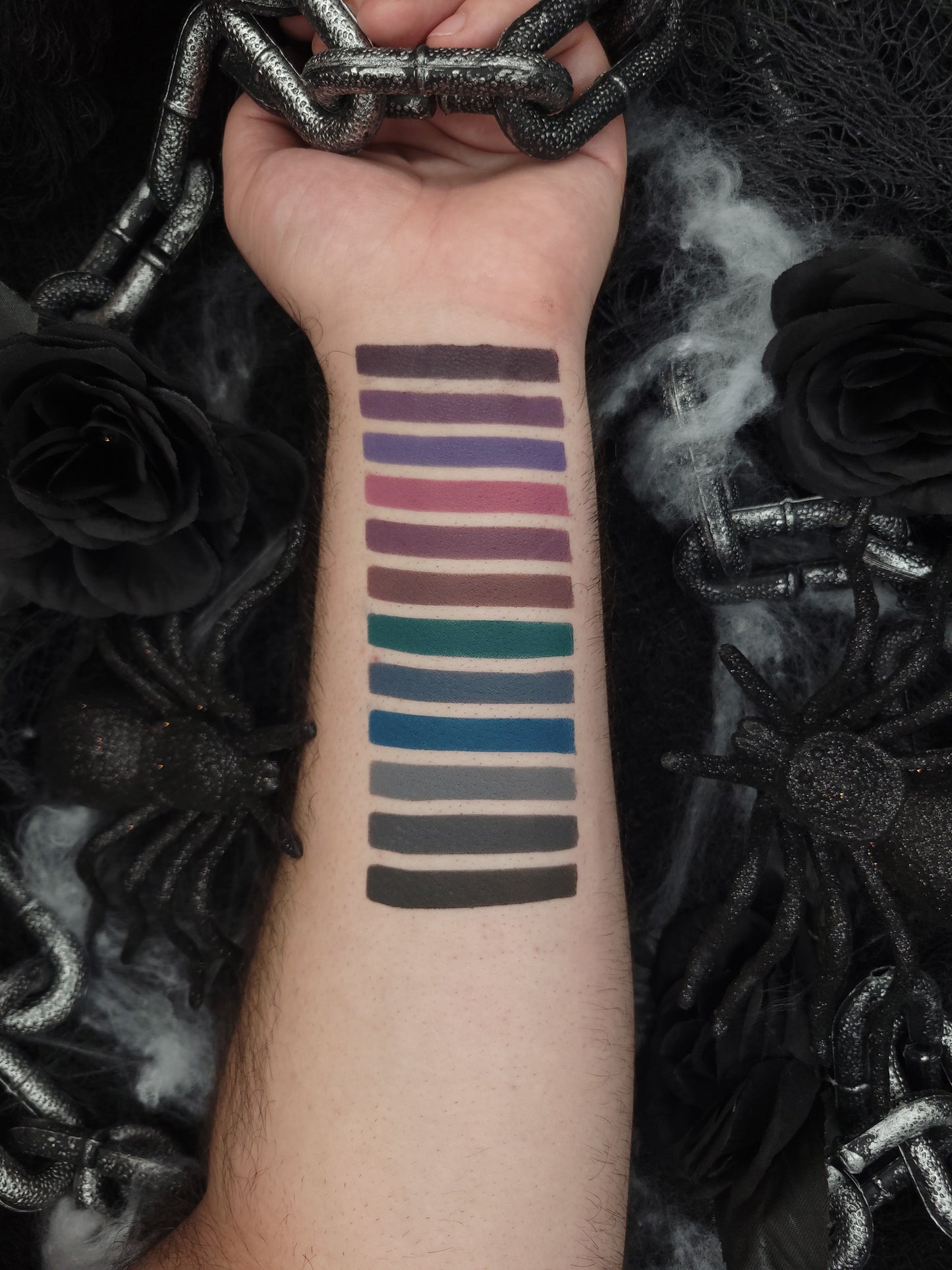 Tribute to the Doomed - Eyeshadow Matte Dark Grey