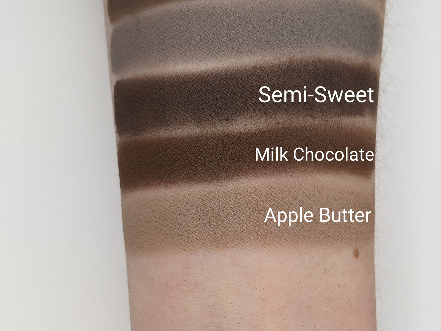 Apple Butter - Eyeshadow Matte Cool Beige