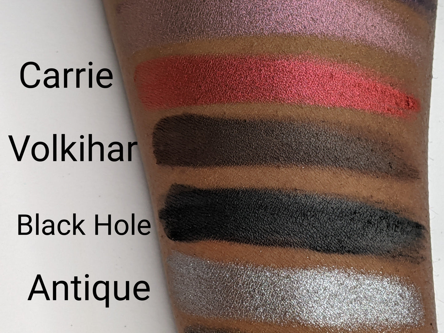 Black Hole - Eyeshadow Matte Black