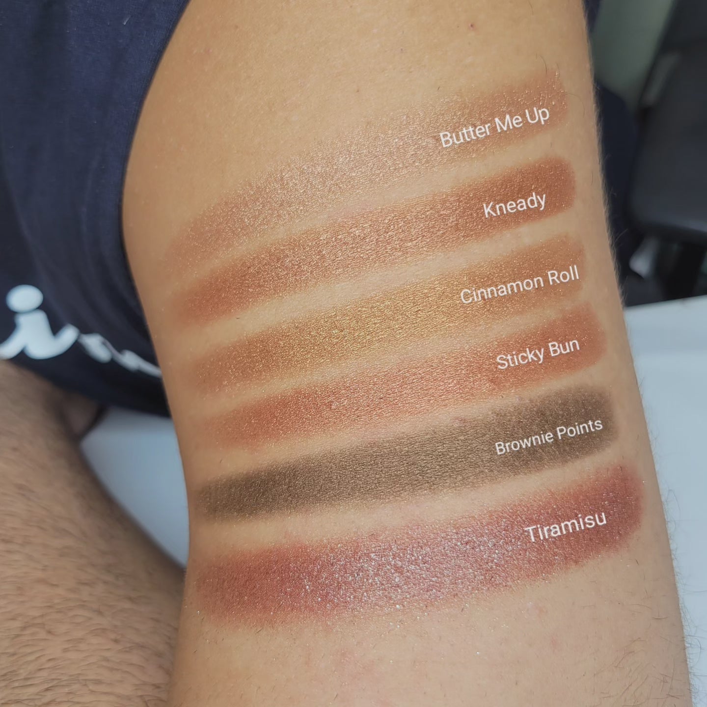 Tiramisu - Eyeshadow Shimmer Red Brown Silver