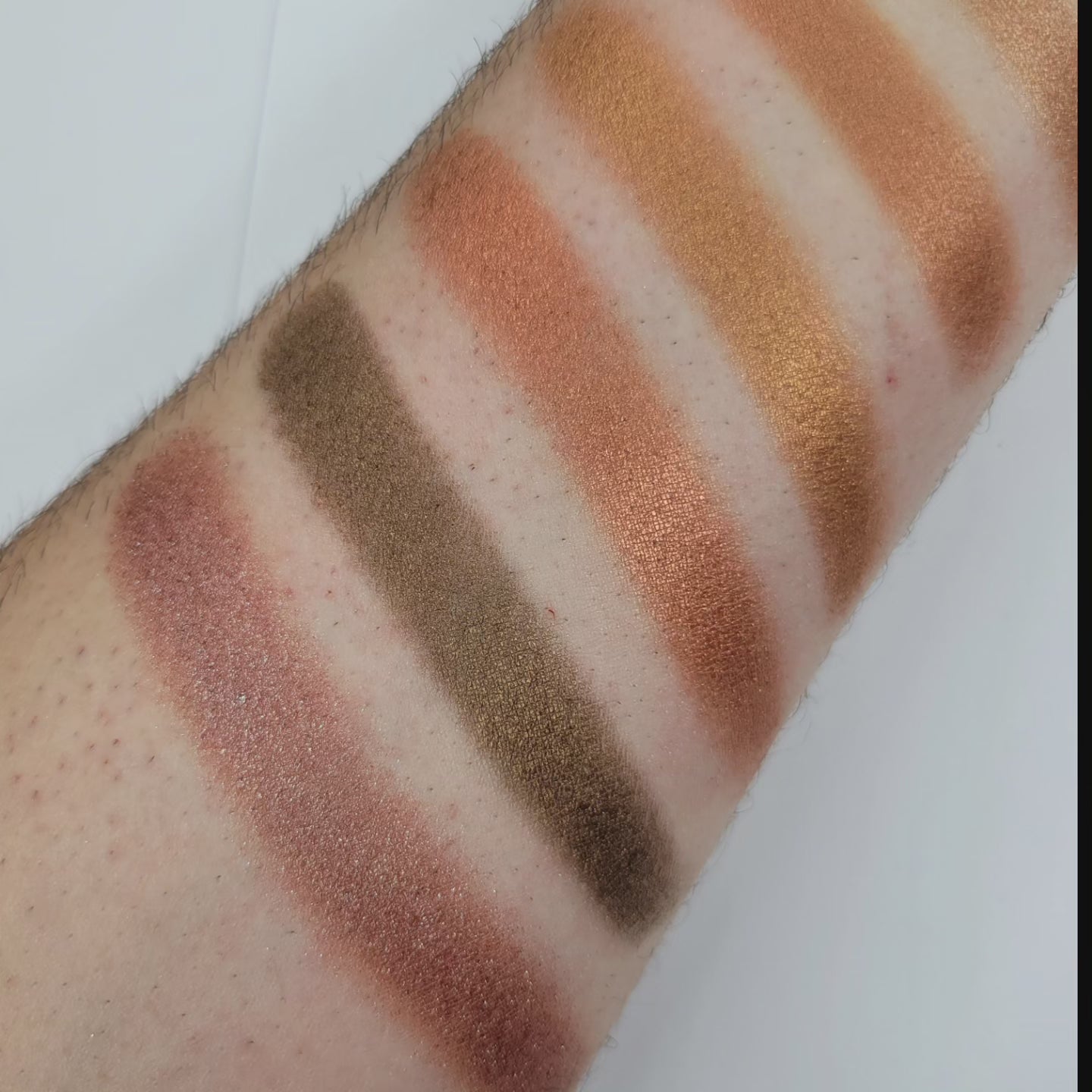 Tiramisu - Eyeshadow Shimmer Red Brown Silver