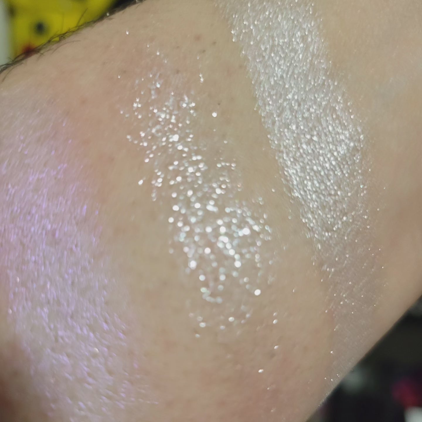 Powdered Sugar - Eyeshadow Shimmer Silver White Eye Topper