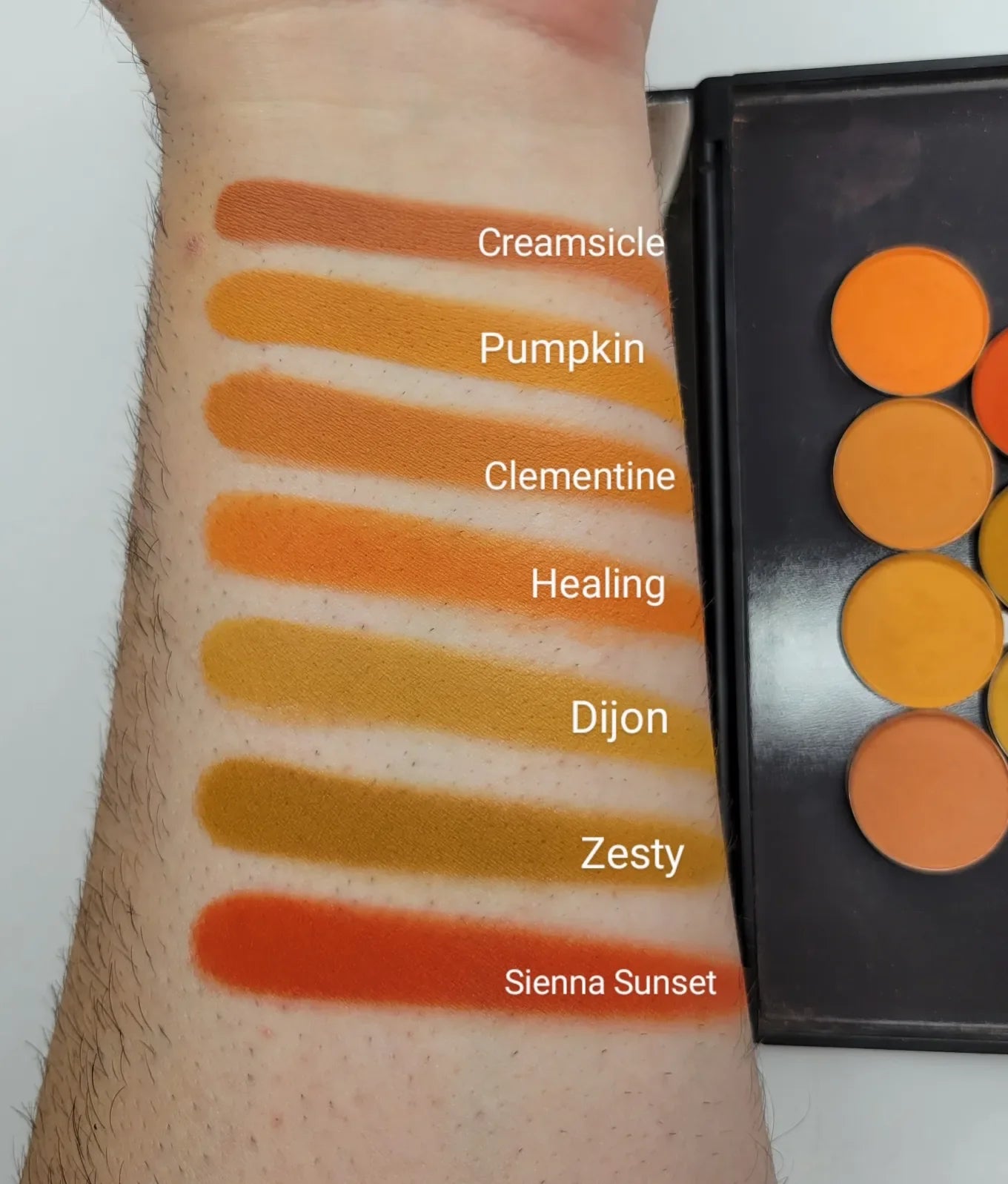 Clementine - Eyeshadow Matte Orange