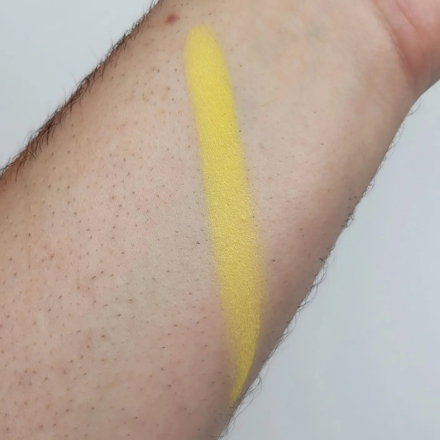 Pollen Puff - Eyeshadow Matte Pastel Yellow