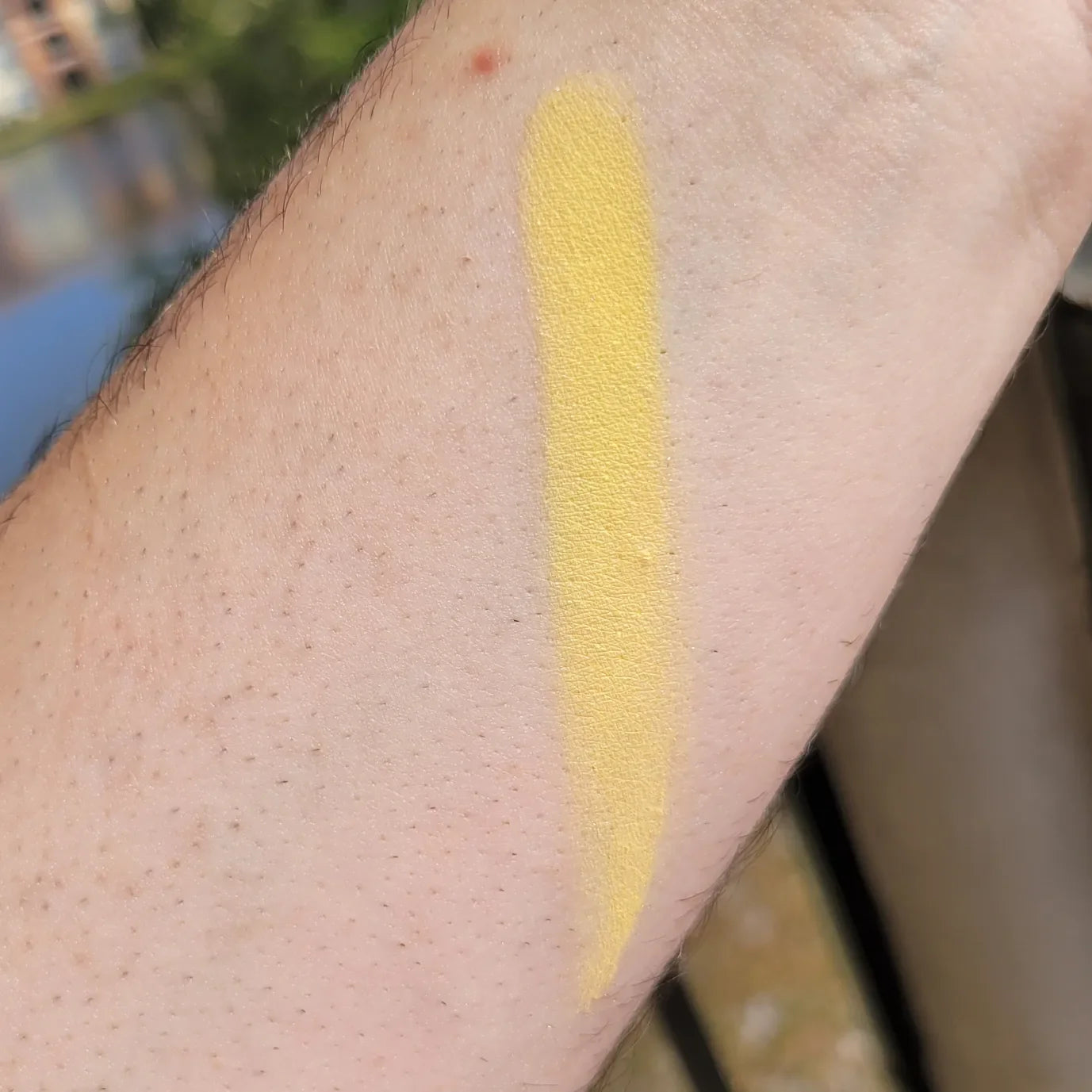 Pollen Puff - Eyeshadow Matte Pastel Yellow