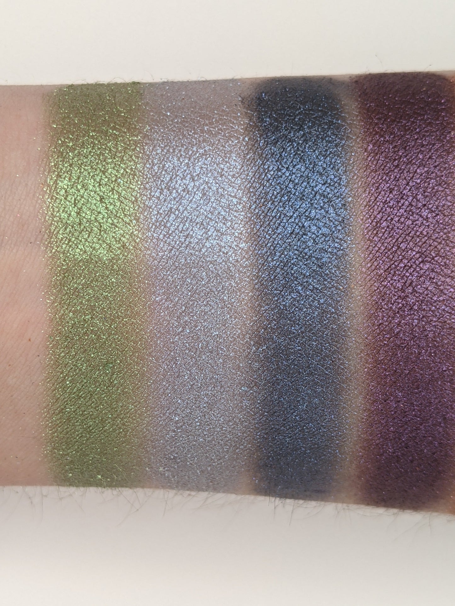 Lapis - Eyeshadow Blue Shimmer