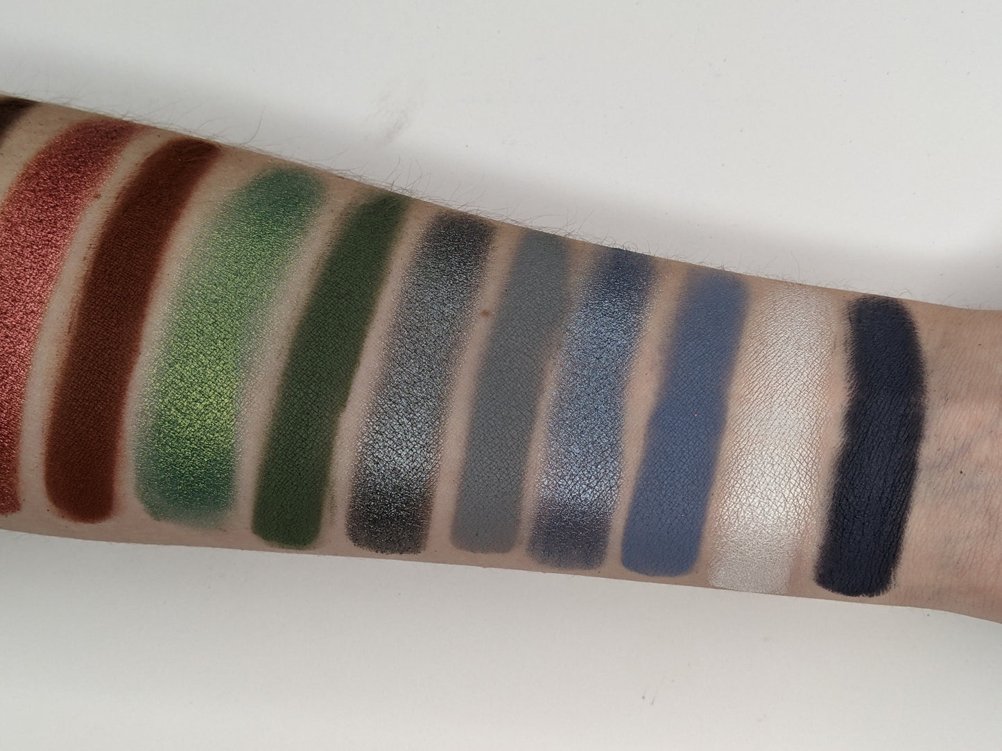 Sheer Cold - Eyeshadow Matte Greyish Blue