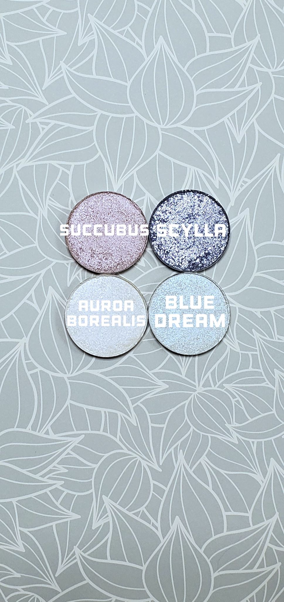 Scylla -  Highlighter Eyeshadow Blue Sparkle