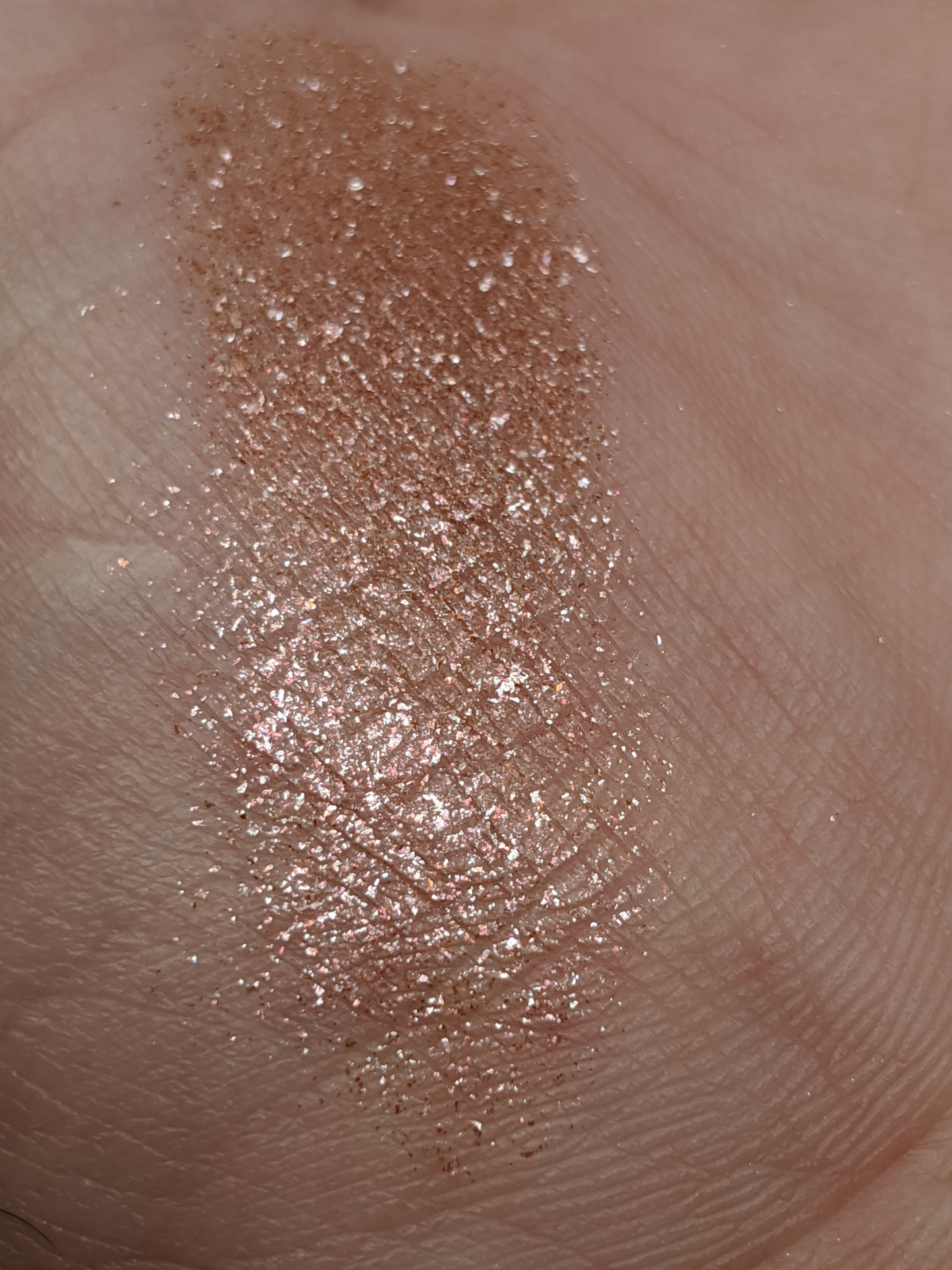 Pegasus - Eyeshadow Highlighter Rose Gold Sparkle