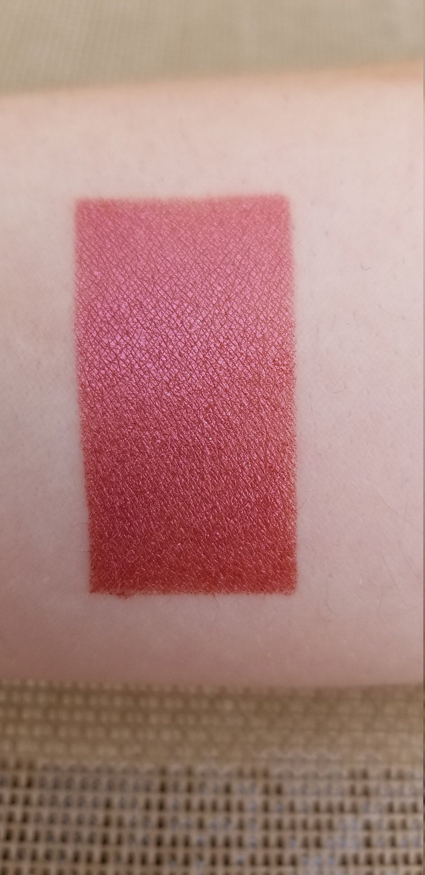 Azalea - Eyeshadow Pink Red