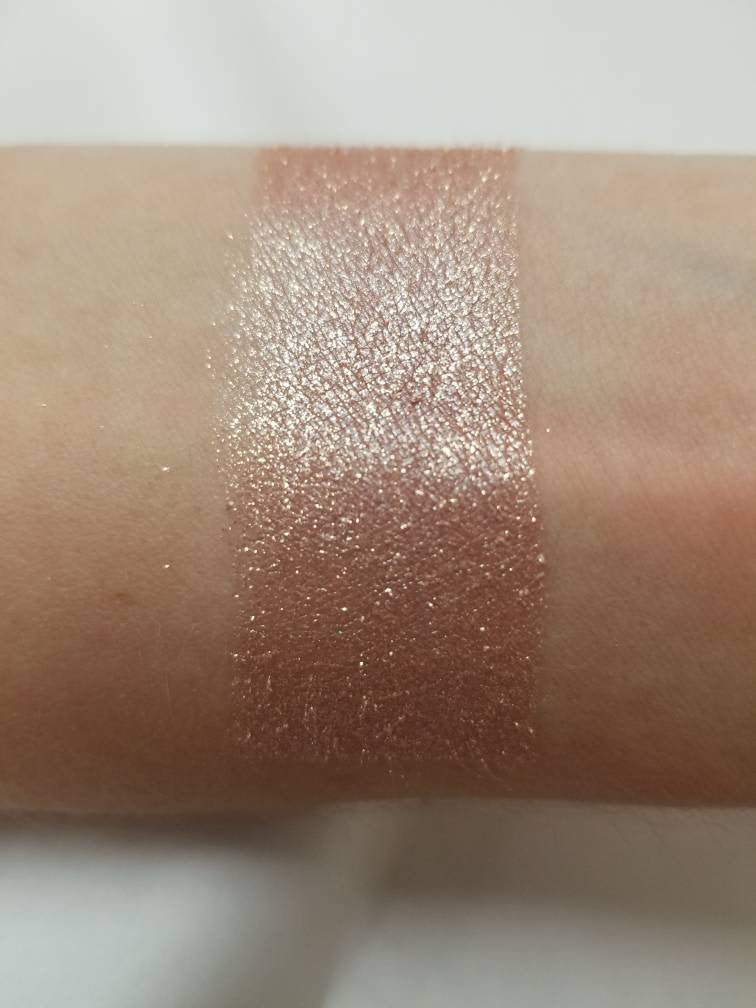 Spoiled Brat - Eyeshadow Pink Gold Shimmer