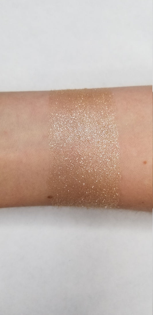 Chimera -  Highlighter Eyeshadow Champagne Gold Sparkle