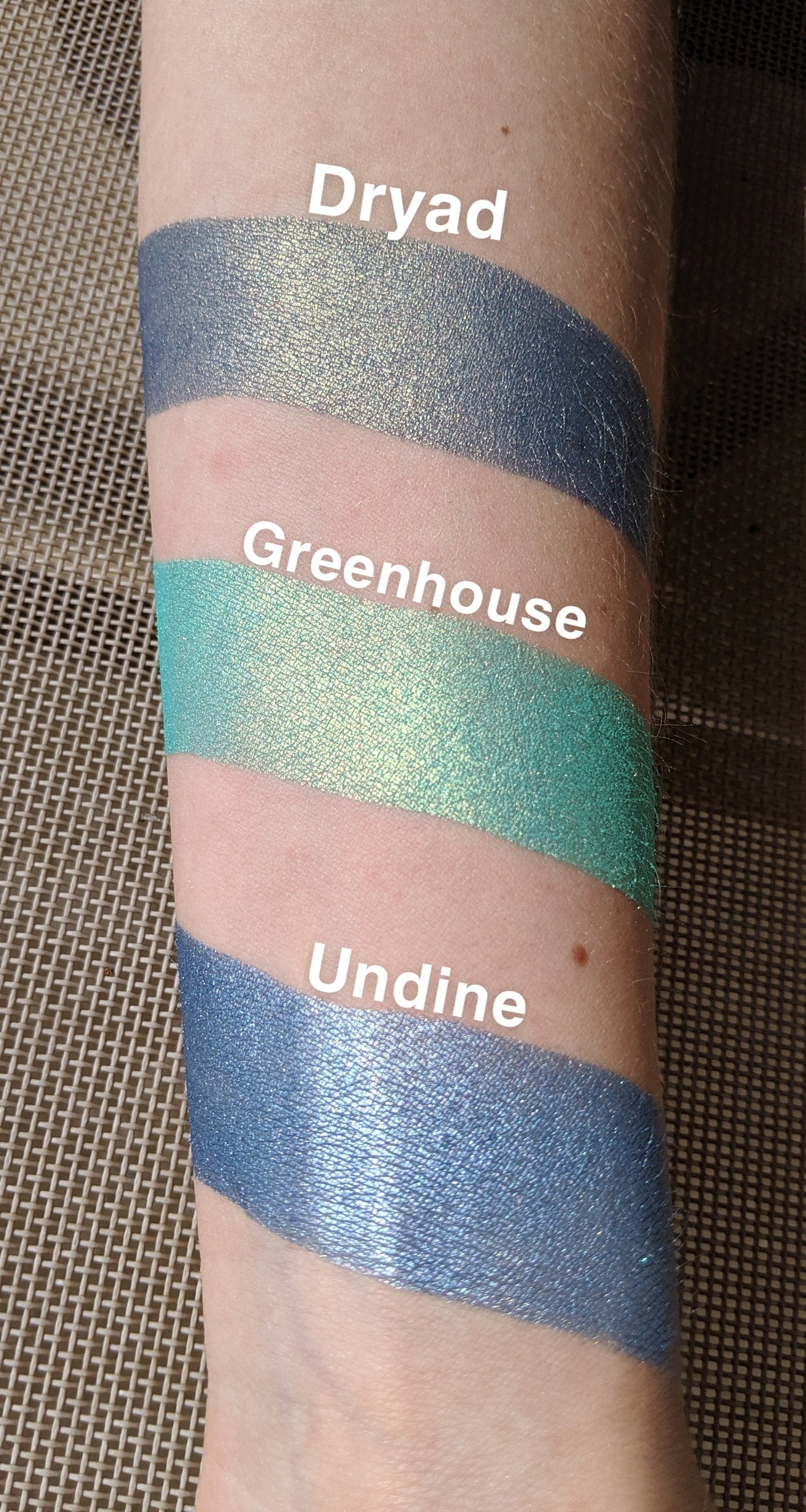 Undine - Eyeshadow Duochrome Blue Silver