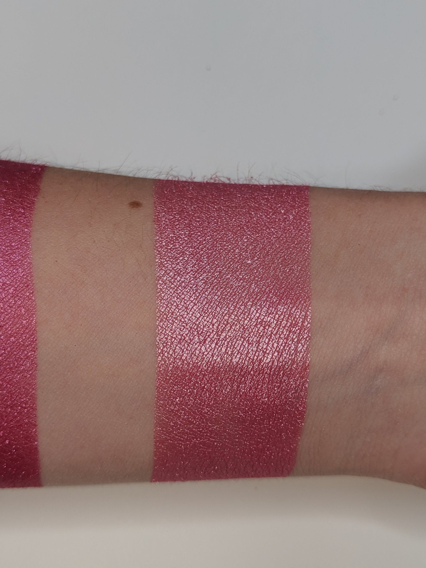 Paladin - Eyeshadow Metallic Duochrome Light Pink