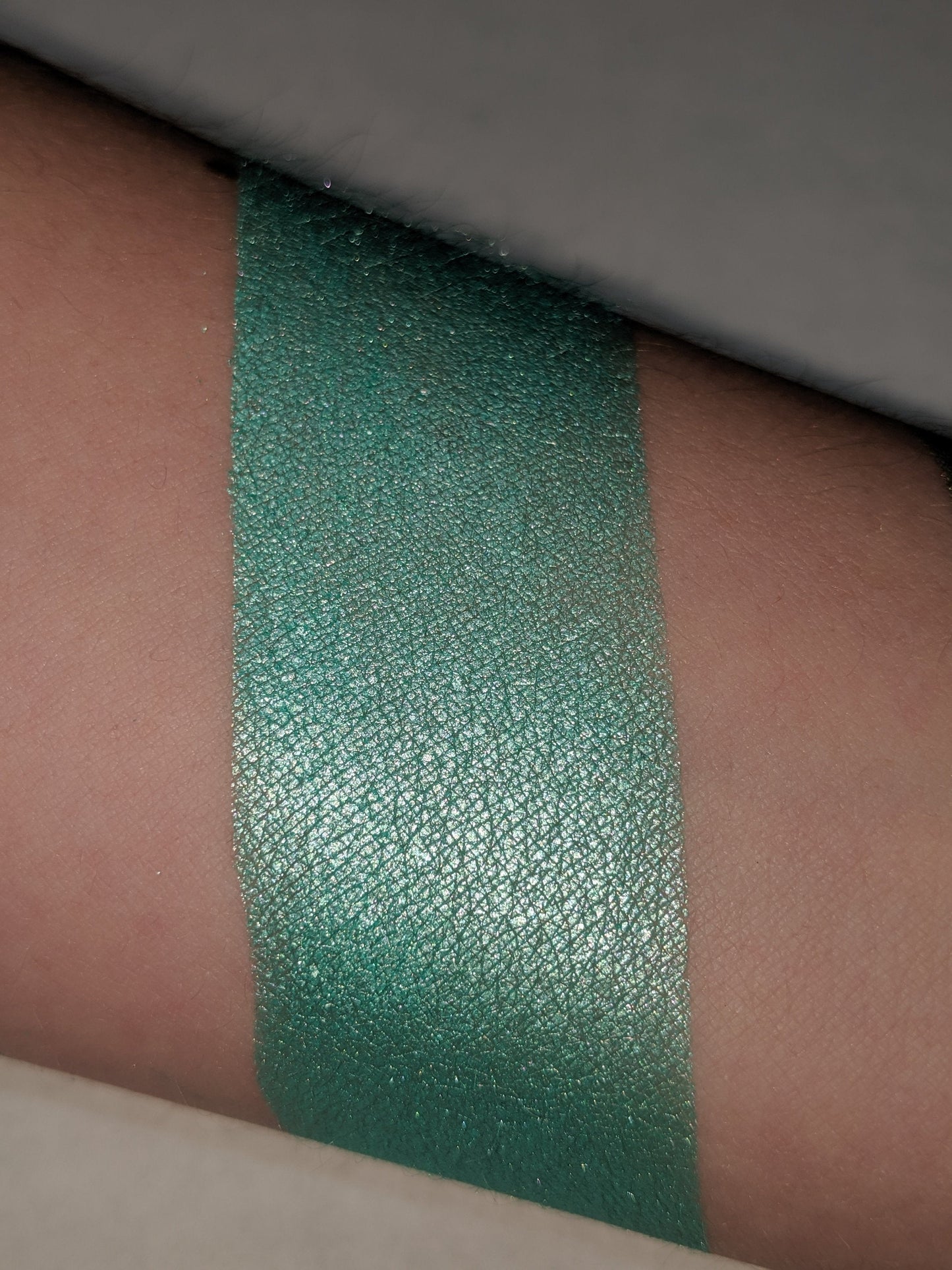 Morning Dew - Eyeshadow Duochrome Mint Green Silver