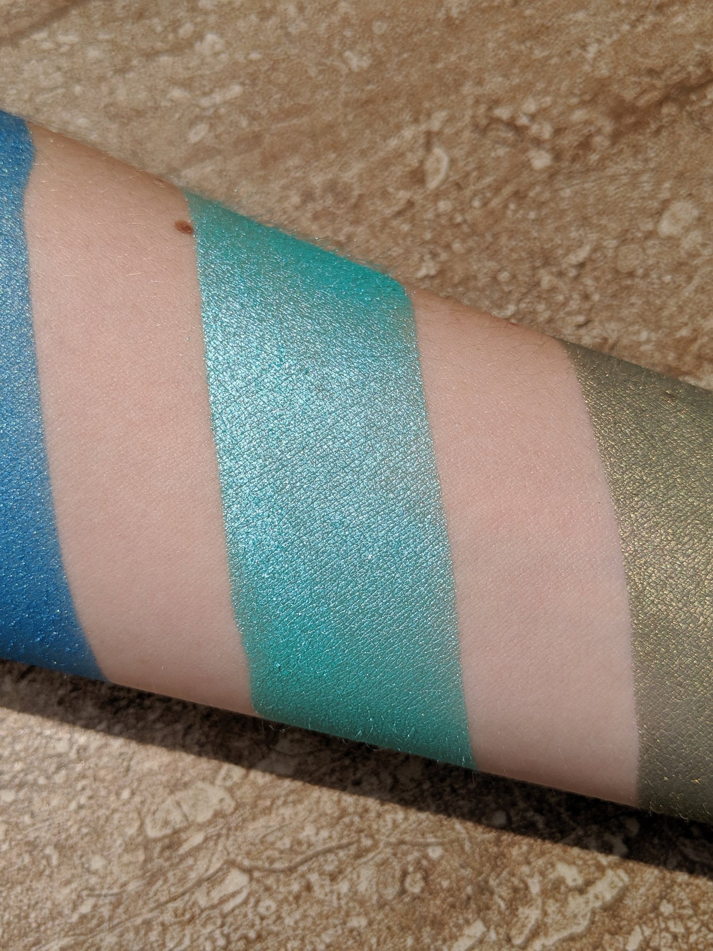 Morning Dew - Eyeshadow Duochrome Mint Green Silver