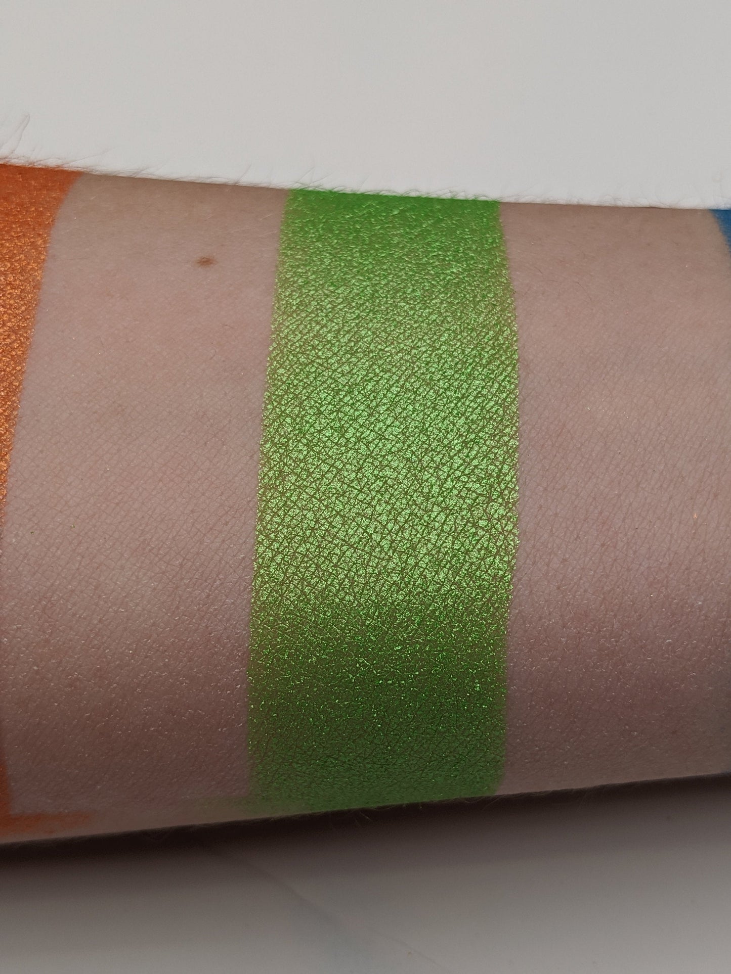 The Frog Prince - Eyeshadow Bright Green Shimmer