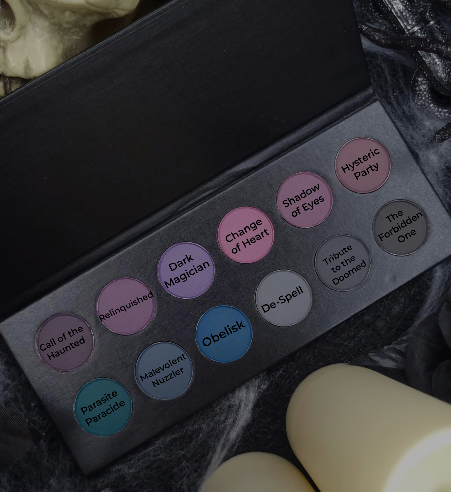 The Forbidden One - Eyeshadow Matte Dark Grey Taupe